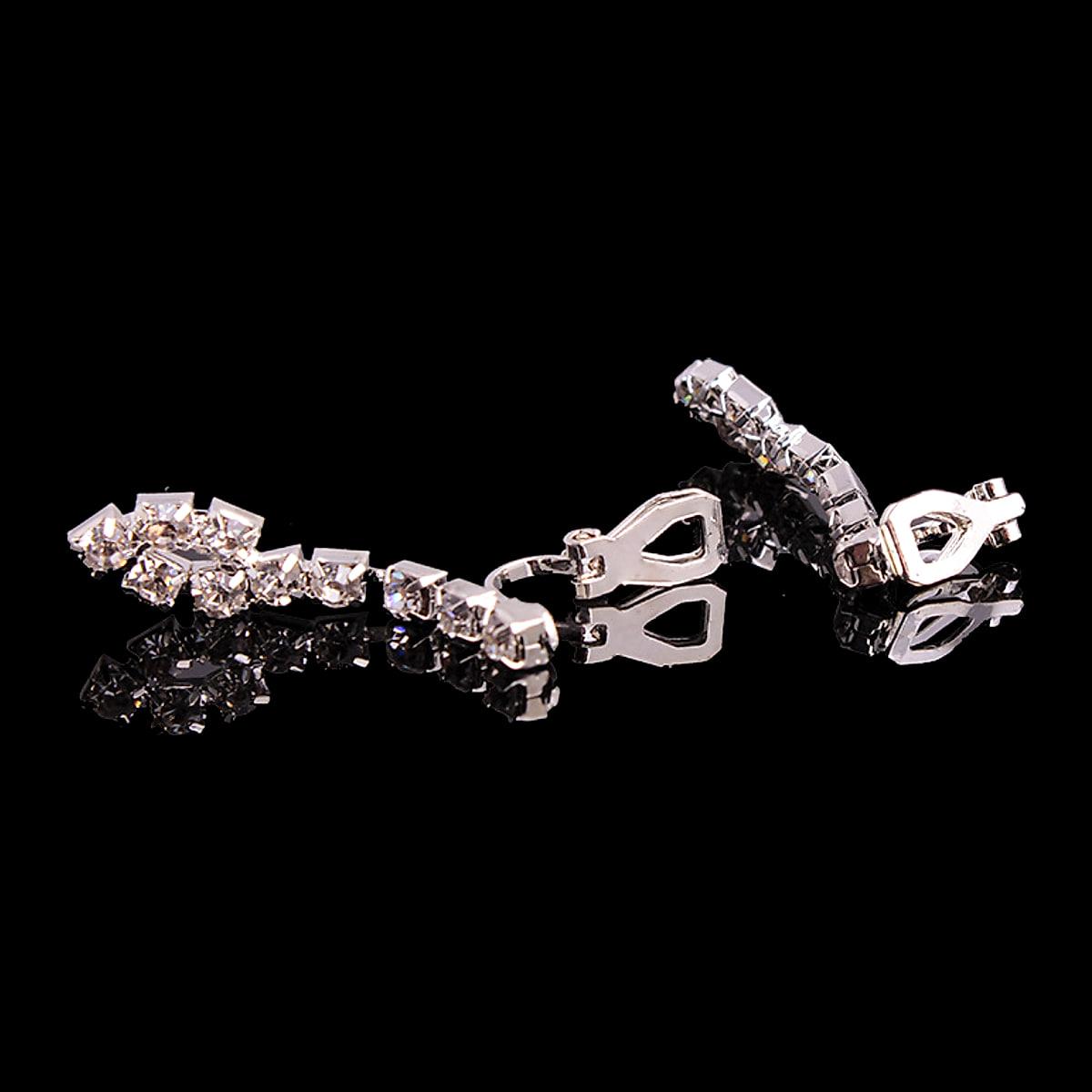 Smyckesset med strass – halsband, örhängen, ring och armband