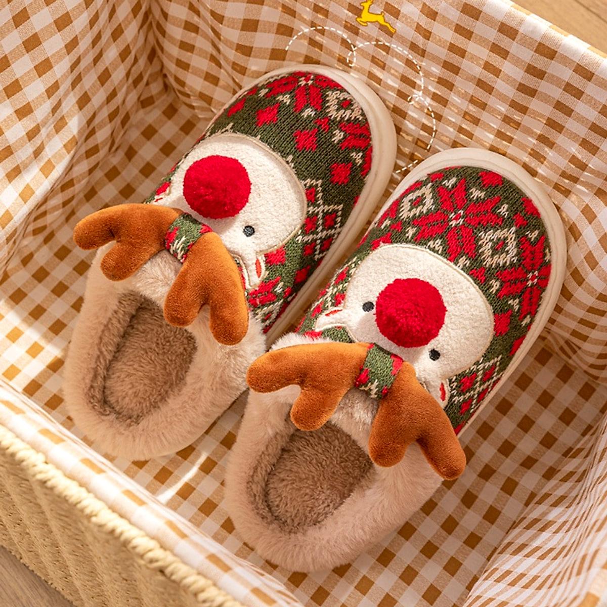 Jultofflor med ren i plysch – halkfria