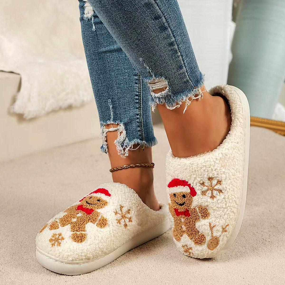 Jultofflor med pepparkaksgubbe och snöflingor