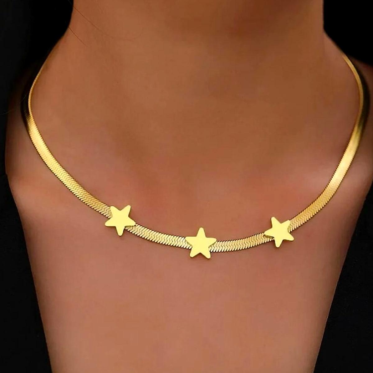Halsband i titanstål med stjärnor – guldfärgat