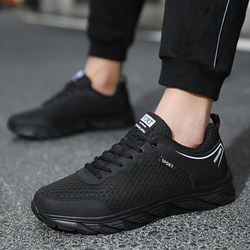 Lätta sneakers i mesh för herr – storlek 39–46