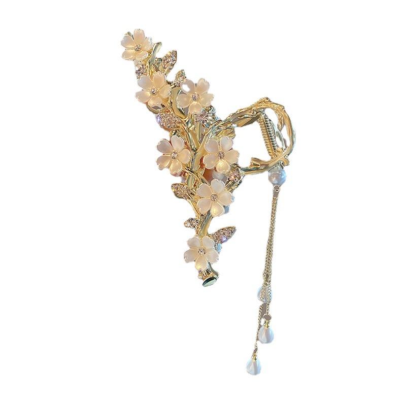 Stor hårklämma med pärlor, blommor och tofs – 11,5 cm