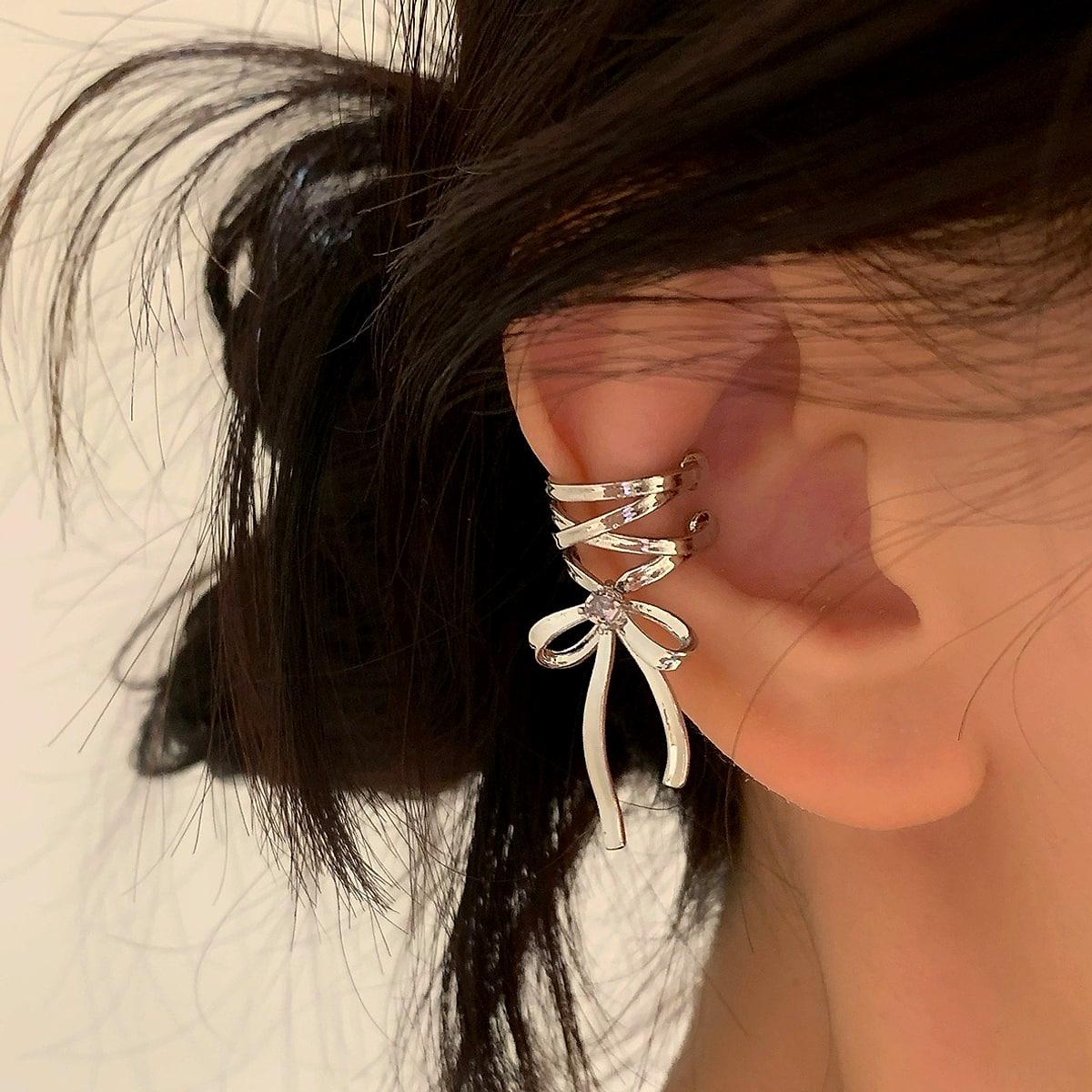 Örhänge med rosett i balettstil – ear cuff utan hål